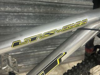Bicicleta GT LTS-DH Alu Descenso
