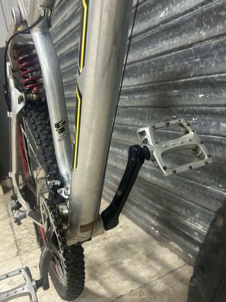 Bicicleta GT LTS-DH Alu Descenso