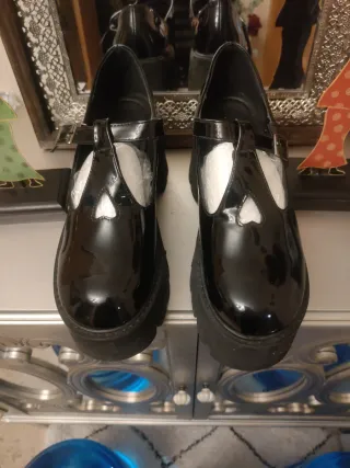 Zapatos plataforma de Charol Góticos