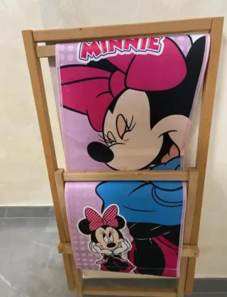 Sdraiata Legno Minnie Disney Nuova