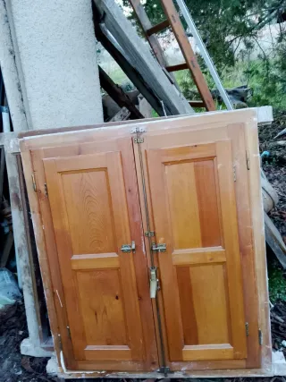 Se venden 5 ventanas de madera