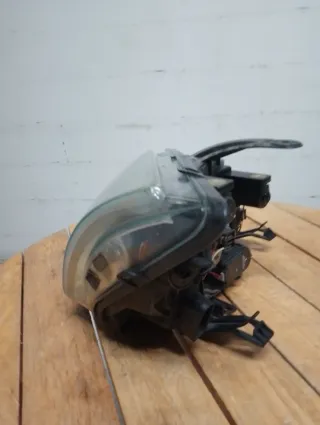 Faro Izquierdo Ford Focus 2004