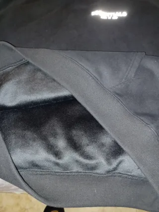 Sudadera Essentials Fear of God Negra