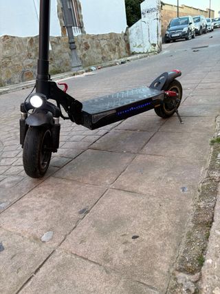 Patinete Eléctrico Negro