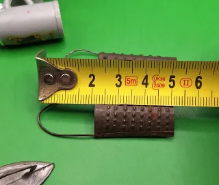 Set di oggetti per casa delle bambole