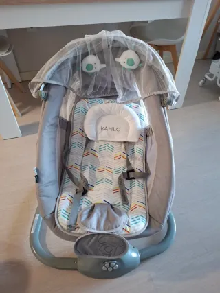 Hamaca bebé automática con mosquitera