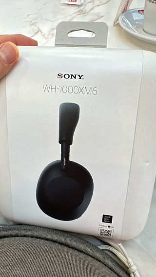 Sony WH-1000XM6 Negros..no apto para tiesos