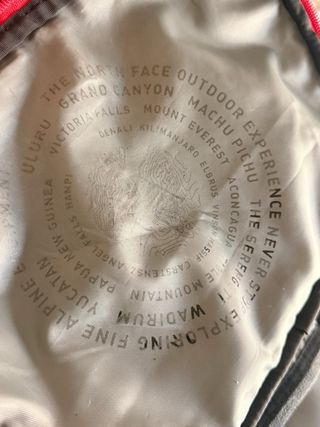 Zaino The North Face Vaul Rosso/Nero