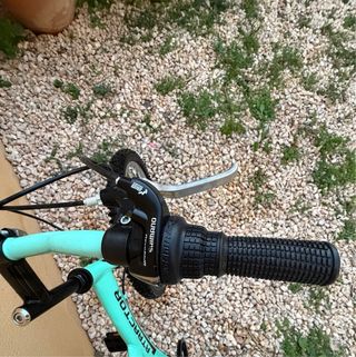 Bicicleta infantil azul ATRACTOR