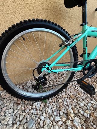 Bicicleta infantil azul ATRACTOR