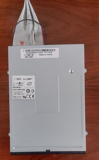 ANTIGUA DISQUETERA DE 3,5” MARCA SONY