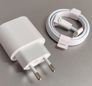Caricabatterie rapido 20W compatibile con iPhone 14, 13, 12, 11