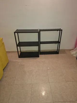 Estanterías metálicas negras Ikea