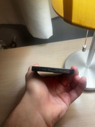 ATTENZIONE! iPhone 13 Nero