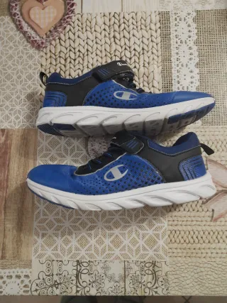 Scarpe da ginnastica Champion blu e nere