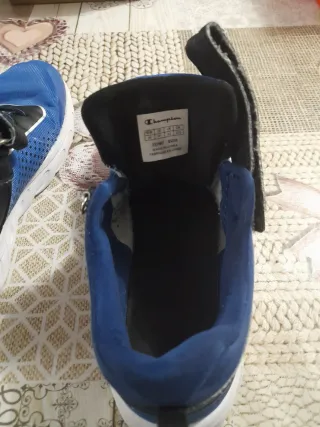 Scarpe da ginnastica Champion blu e nere