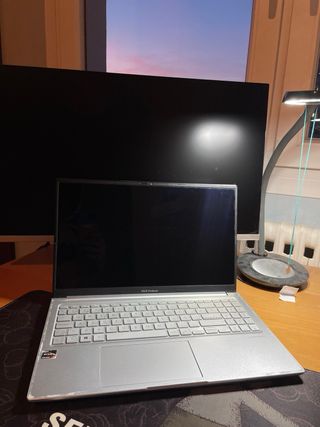 Asus Vivobook 15 M1502ya-nj448 Plata