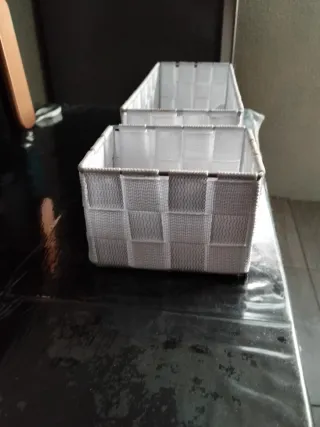 Conjunto de 2 cestos organizadores brancos