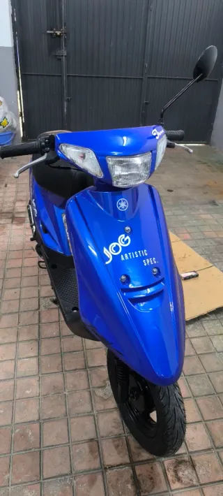 Yamaha Jog Artistic Spec Scooter Azul.