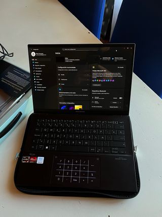 Asus Zenbook 14 OLED + Funda