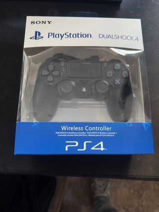 Mando PS4 DualShock 4 Inalámbrico