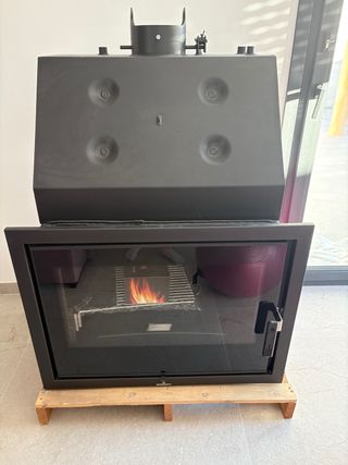 Hidroestufa Brompi 80 Visión de leña.