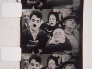 CHARLOT POLICIA Pelicula 8mm Años 60 Bobina 17 ctm