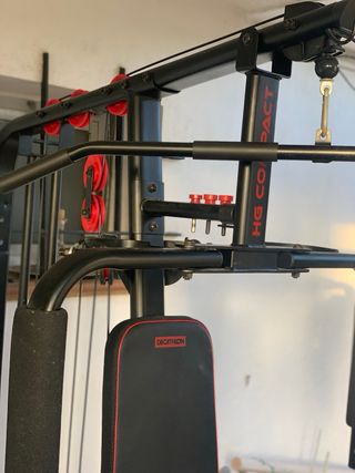 Multiestación de entrenamiento y musculación