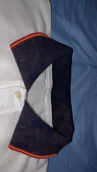 Polo blanco con logo RR