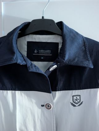 Gabardina Valen Castro azul y blanca Talla M