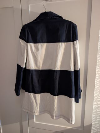 Gabardina Valen Castro azul y blanca Talla M