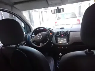 Dacia Lodgy 2013