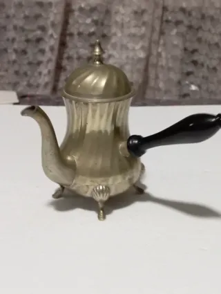 Tetera Antigua Metálica
