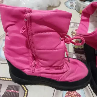 Botas de nieve rosas