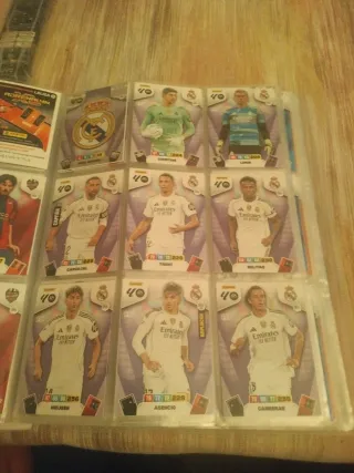 Cromos Panini Adrenalyn LaLiga 2025/26