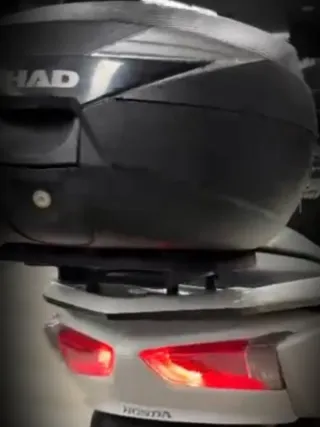 Baúl SHAD Honda Forza 300 2014