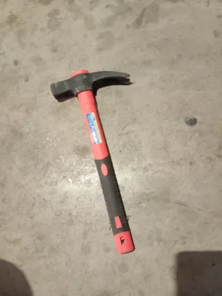 Martillo Encofrador 700g