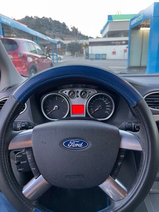 Ford Focus 2008 muy buen estado