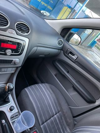 Ford Focus 2008 muy buen estado
