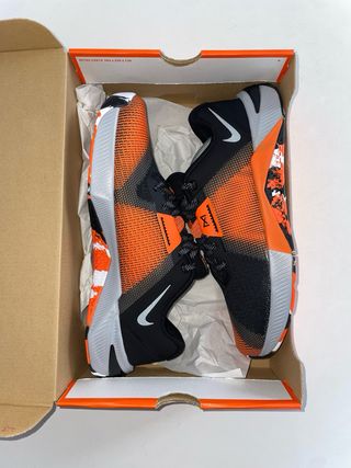 Nike Metcon 10 Negro/Gris/Naranja EU 45,5