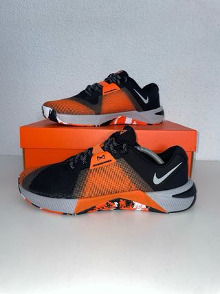 Nike Metcon 10 Negro/Gris/Naranja EU 45,5