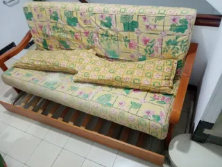 Sofá Cama Convertible + Cama Inferior