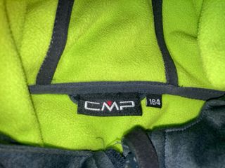 Chaqueta CMP gris con capucha