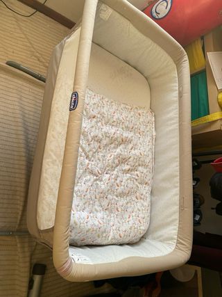 Minicuna colecho Chicco + accesorios