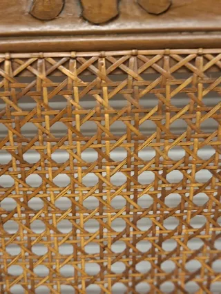 Sofá antiguo vintage de madera y tela