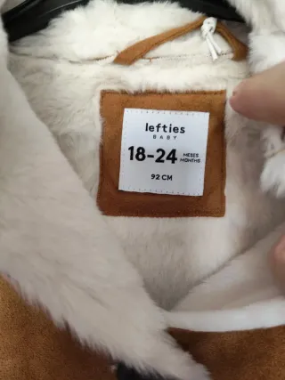 Casaco fofinho caramelo Lefties 18-24m