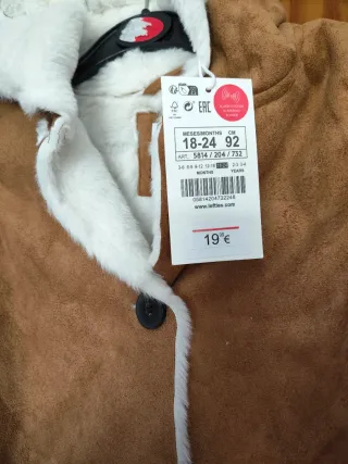 Casaco fofinho caramelo Lefties 18-24m