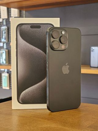 IPHONE 15 PRO MAX 256GB NERO BATTERIA 90%