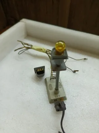 LOTE VÍAS, DESVÍOS Y PIEZAS MECCANO HORNBY/ JEP