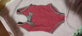Lote bañadores niña variados